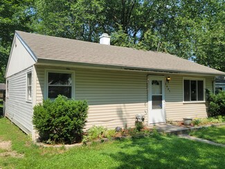 3403 Random Rd, Kalamazoo, MI 49004