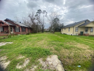 2545 Euclid St, Beaumont, TX 77705
