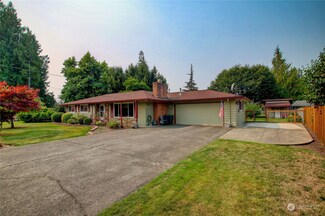 210 Laurel Dr, Sedro Woolley, WA 98284
