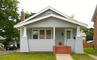 611 W Keith Ave, Waukegan, IL 60085