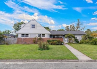 719 Juniper Dr, Newport News, VA 23601