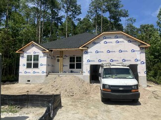 913 Bee Tree Ct, Fairfield Harbour, NC 28560