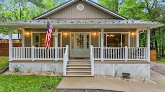 1705 High St, Farmville, VA 23901