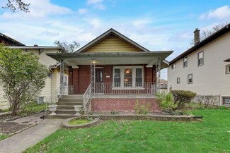 1024 N Humphrey Ave, Oak Park, IL 60302