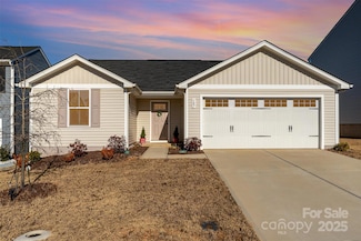 107 Harborough Ave, Troutman, NC 28166