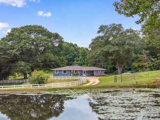 6855 Hwy 187, Hackleburg, AL 35571