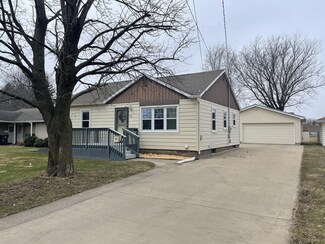 508 S Felker Ave, Marshfield, WI 54449