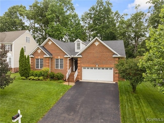 9462 Deer Stream Dr, Mechanicsville, VA 23116