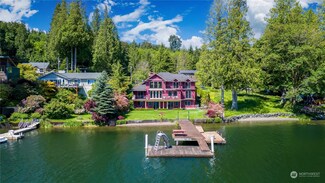 426 W Lake Samish Dr, Bellingham, WA 98229
