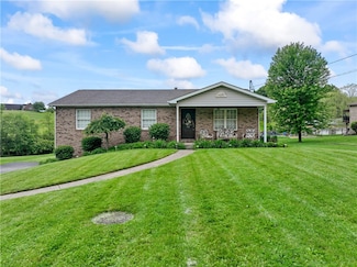 763 Chapel Rd, Aliquippa, PA 15001