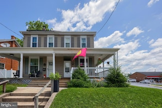 303 N Market St, Elizabethtown, PA 17022
