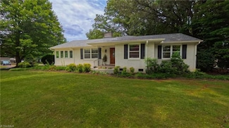 6208 W Friendly Ave, Greensboro, NC 27410