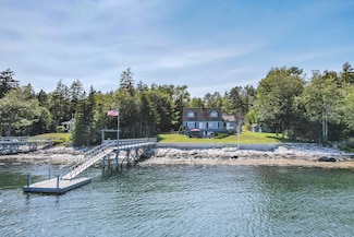 65 Haskell Point Rd, Saint George, ME 04860