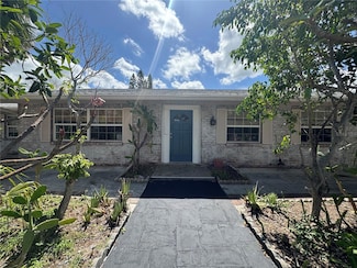 695 Mandalay Ave, Clearwater Beach, FL 33767