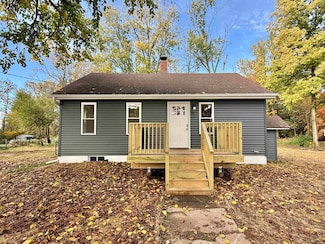 604 N Maple St, Orfordville, WI 53576