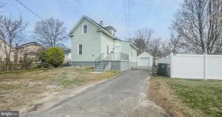 21 Jackson Rd, Berlin, NJ 08009