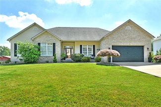 257 Country Club Dr SE, Warren, OH 44484