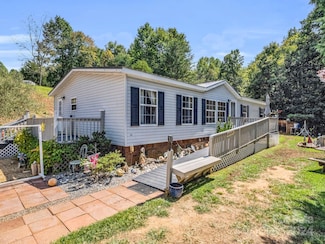 282 Reagan Ln, Bostic, NC 28018