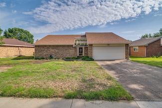 2705 Brushwood Ln, Mesquite, TX 75150