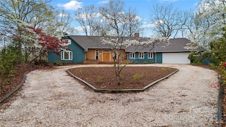 1476 New Market Rd, Tryon, NC 28782