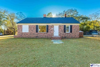 513 N Main St, Darlington, SC 29532