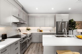 1304 Barbet Cir Unit 3, Sunnyvale, CA 94087