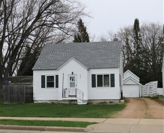 951 Elm St, Antigo, WI 54409