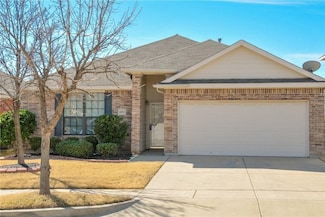 10713 Highland Ridge Rd, Fort Worth, TX 76108