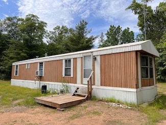 W5932 County Road R, Niagara, WI 54151