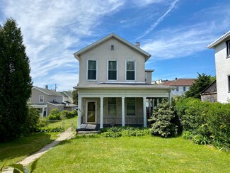 945 Taylor Ave, Scranton, PA 18510