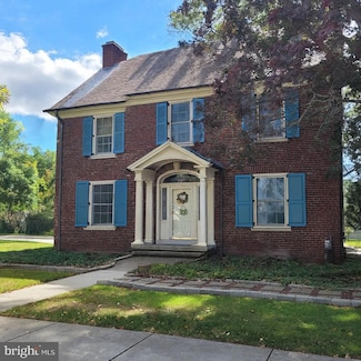 15 Highland Ave, Hanover, PA 17331