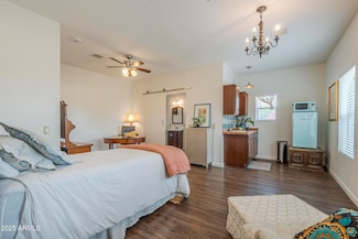 1637 W University Dr, Mesa, AZ 85201