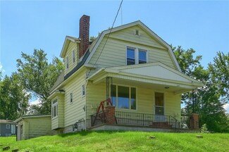 1003 Boroline St, New Castle, PA 16101