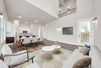 2911 Paul Quinn St, Houston, TX 77091