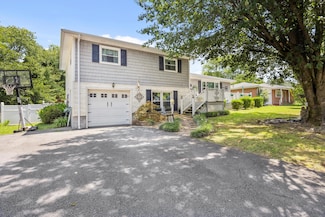 123 Coffman Dr, Fort Oglethorpe, GA 30742