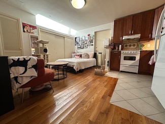 29 Peterborough St Unit A, Boston, MA 02215