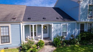 813 Lake Terrace Dr, Nashville, TN 37217