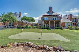 5715 Preston Fairways Dr, Dallas, TX 75252