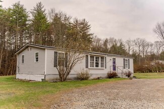 22 Brian St, Sandown, NH 03873