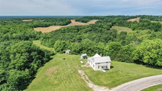 9045 S Mississippi River Rd, Golden Eagle, IL 62036