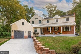 952 E Cathedral Rd, Philadelphia, PA 19128