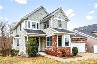 4 Rose Court Way, East Walpole, MA 02032