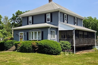 96 Robinson Ave, Attleboro, MA 02703