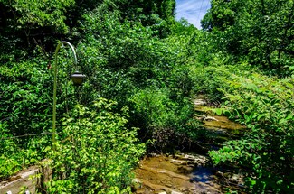 15545 Large Hollow Rd, Bristol, VA 24202
