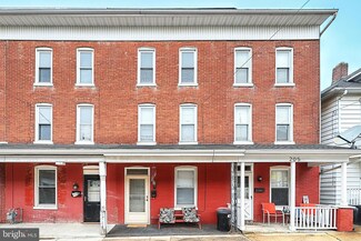 207 1st Ave, Red Lion, PA 17356