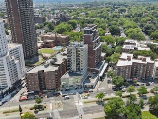 124-28 Queens Blvd Unit 9D, Kew Gardens, NY 11415