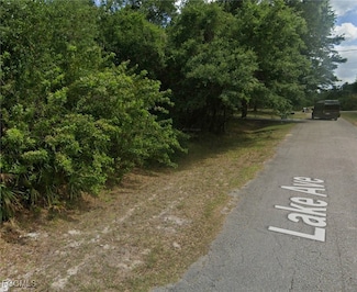 414 Lake Ave, Lehigh Acres, FL 33972