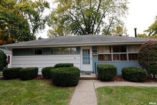 2909 N Renwood Ave, Peoria, IL 61604