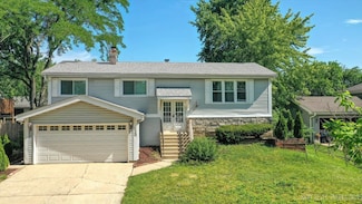 530 Cottonwood Cir, Bolingbrook, IL 60440