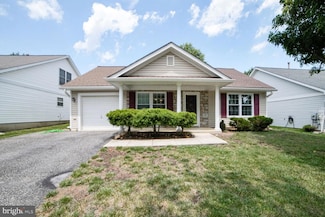 7412 Berryleaf Dr, Laurel, MD 20707